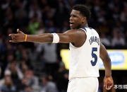 比赛中球员们的飒气姿态震撼人心