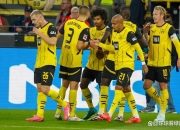 爱游戏亚洲官网-多特蒙德惨败，球队冲冠形势陷入危机