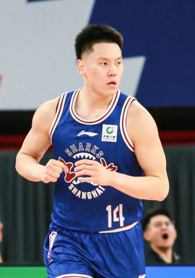 江苏男篮遗憾失利，无缘八强梦碎！
