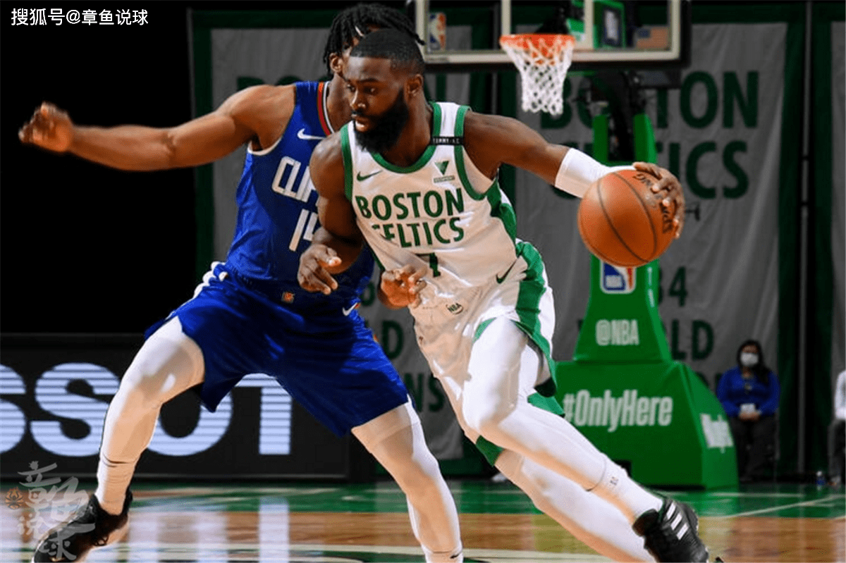 关于尼奥克斯主场连胜，夺冠重返榜首的信息