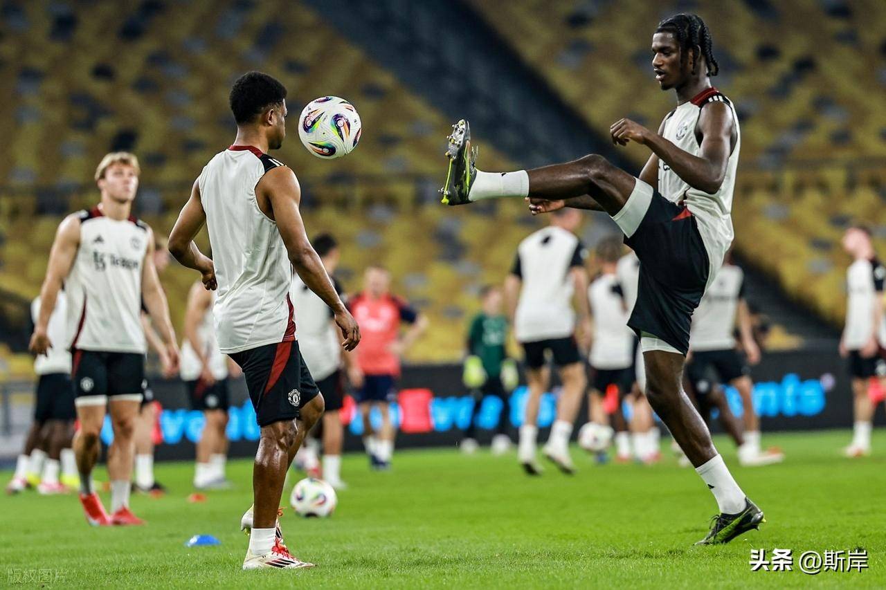 关于伯恩利客场不敌曼联，遭遇胜利的信息