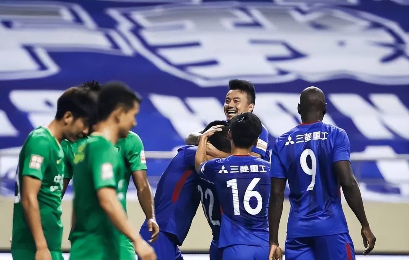 鲁能主场战平，球队迎来困难时刻