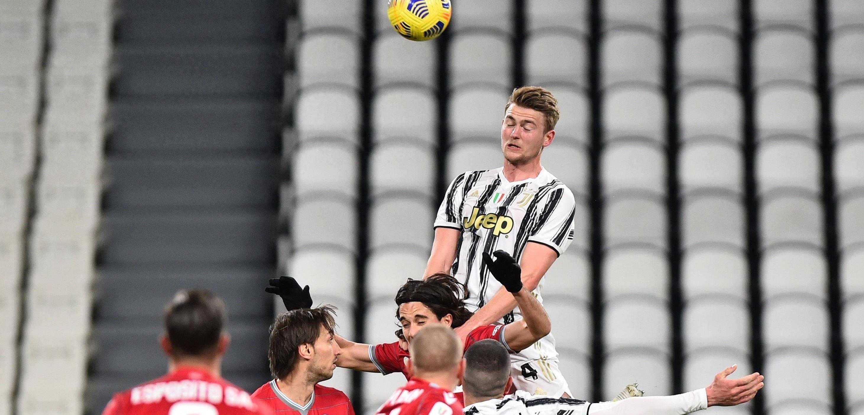 尤文图斯客场战胜维罗纳，继续追赶前列