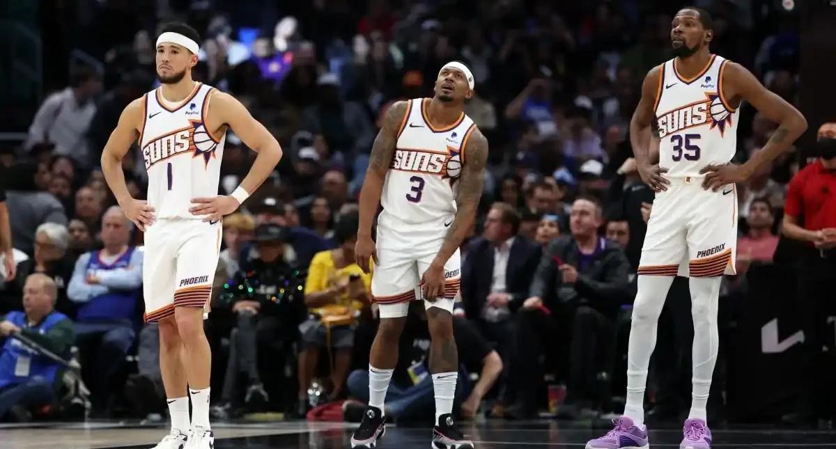 76人击败热火，晋级季后赛的简单介绍