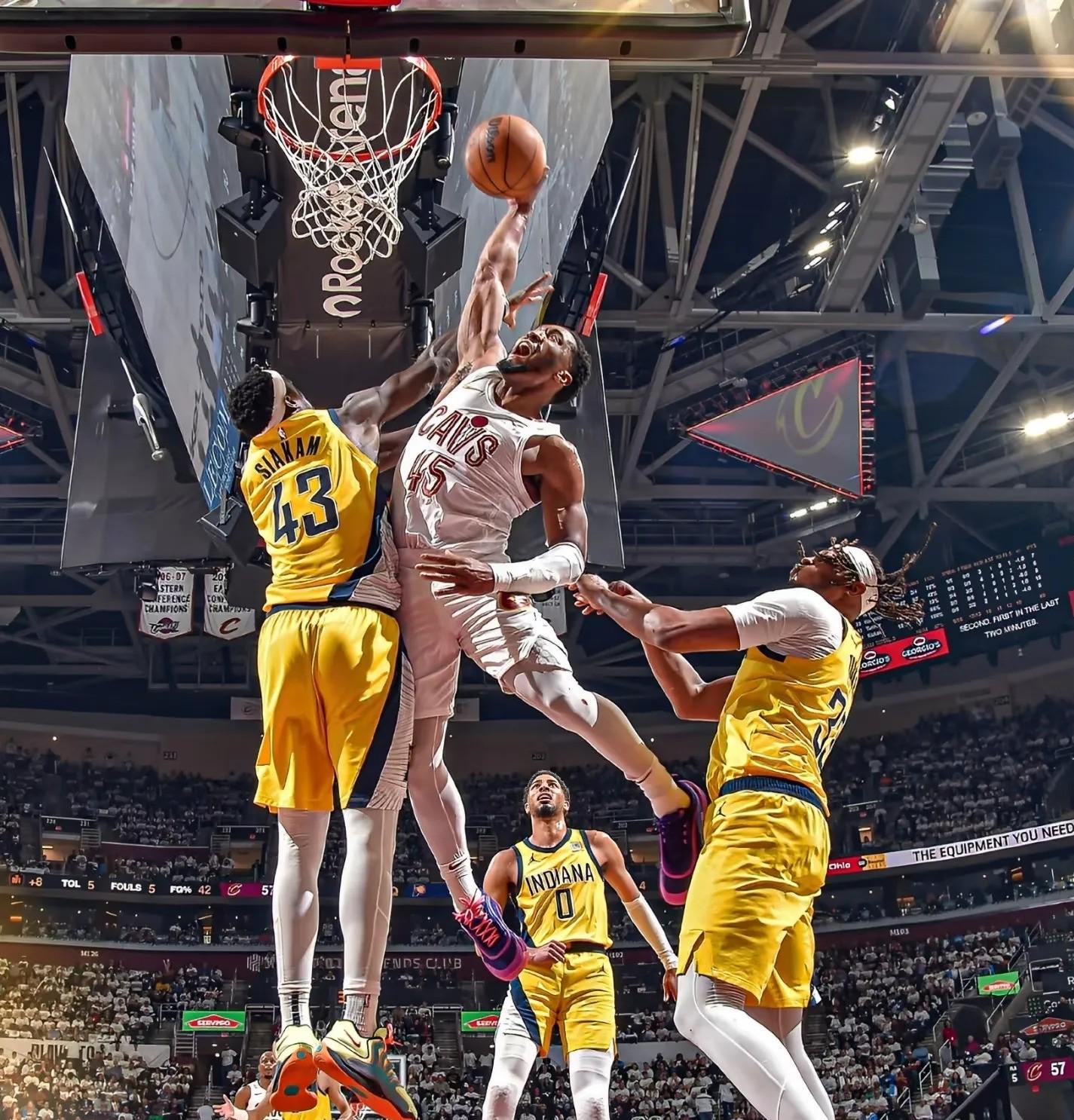 步行者击败灰熊，萨博尼斯得分破20