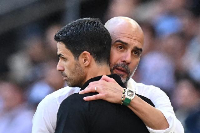 曼城轻松击败对手,实力雄厚 曼城轻松击败对手,实力雄厚