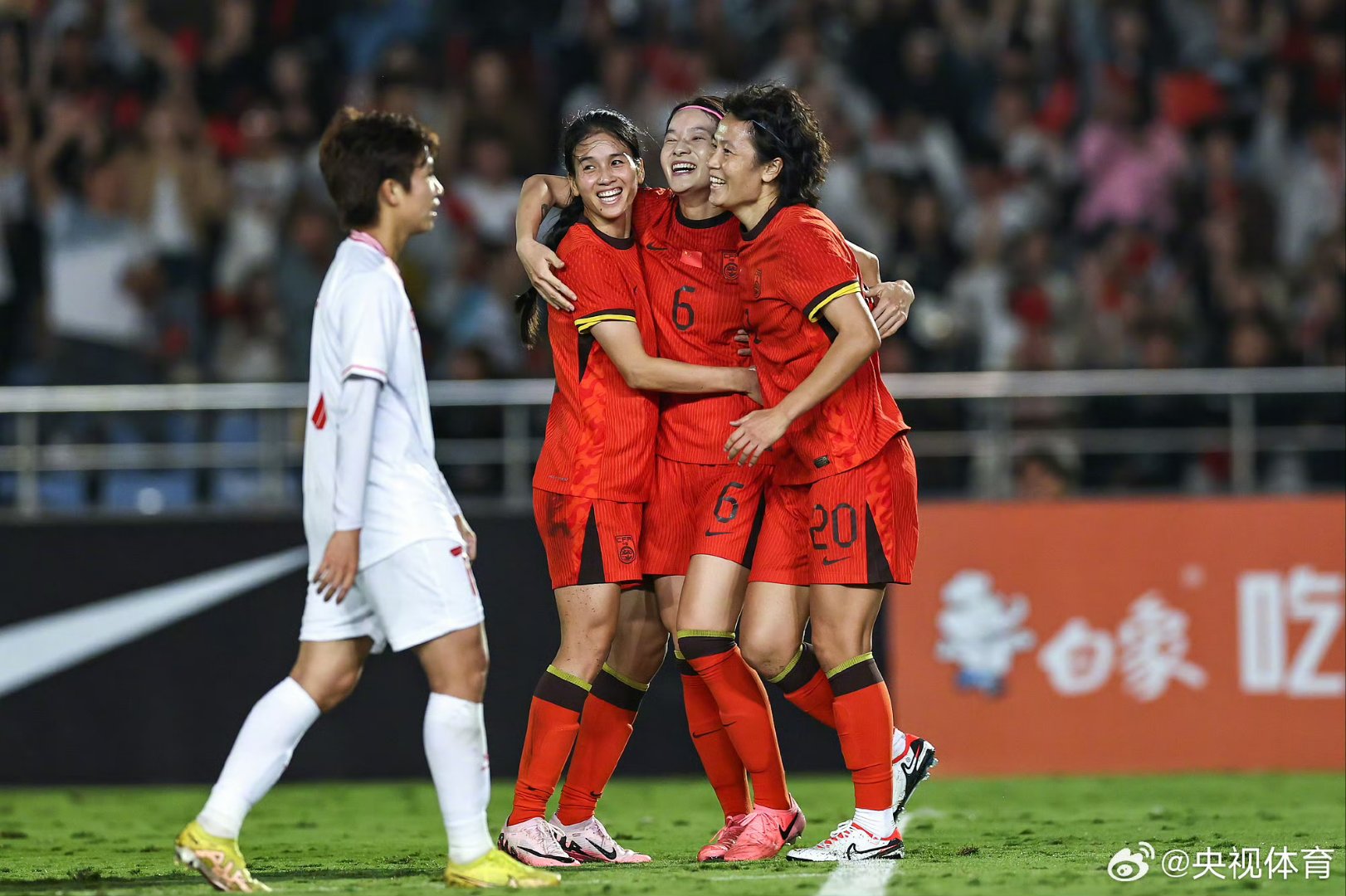 包含危地马拉女足逆转取胜,晋级四强的词条 包含危地马拉女足逆转取胜,晋级四强的词条