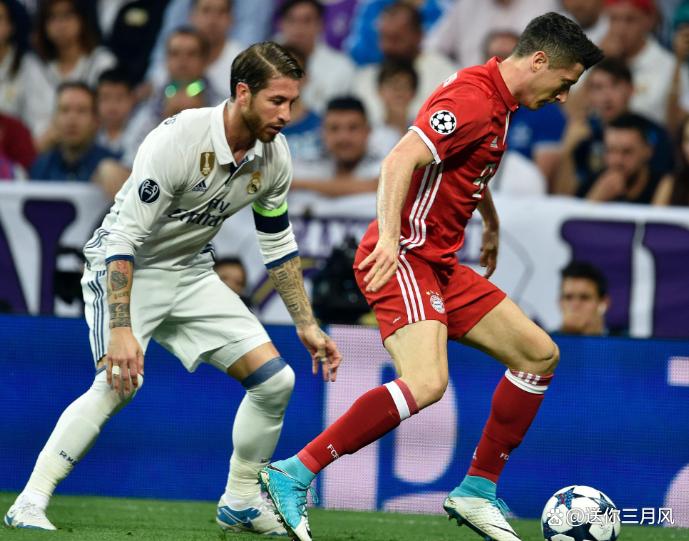 莱万多夫斯基为拜仁慕尼黑锁定胜利，救场英雄的简单介绍