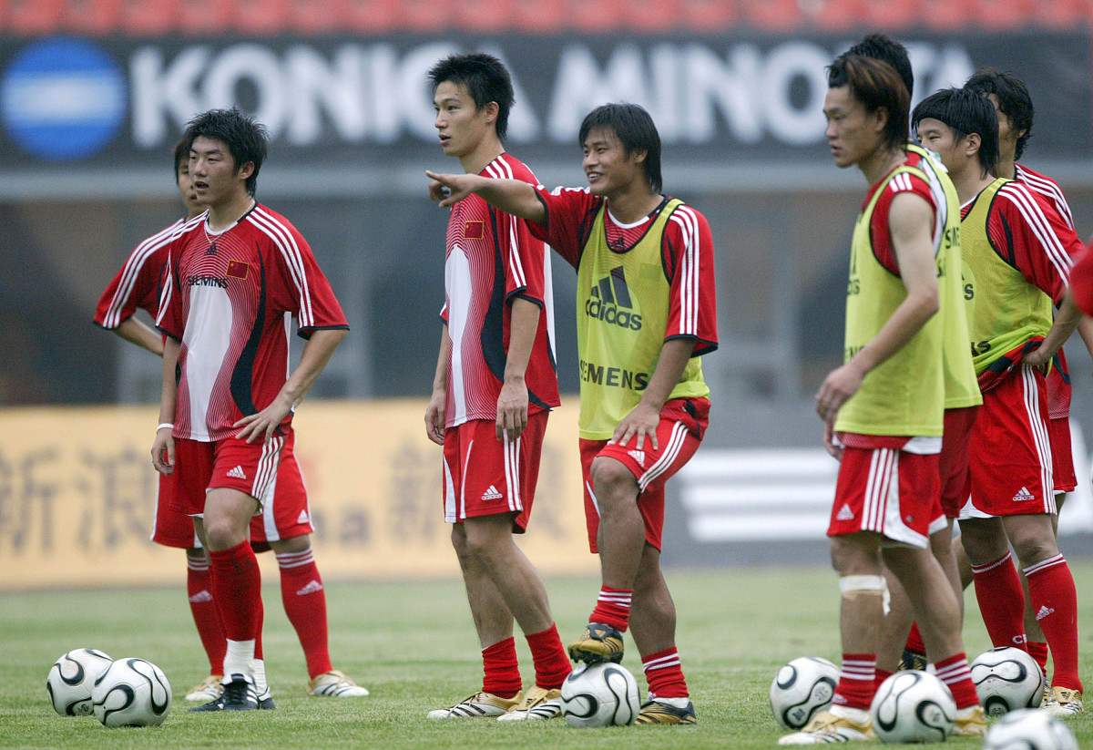 球员们全力以赴，奋力冲向胜利的彼岸的简单介绍