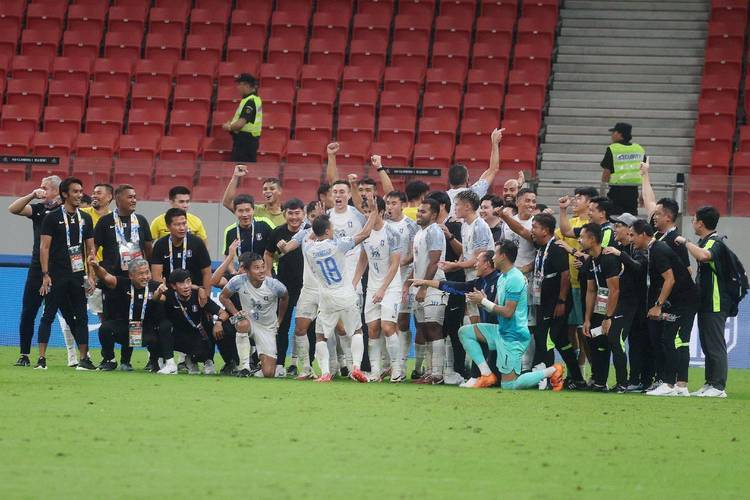 关于亚冠小组赛：浦项制铁再次获胜的信息